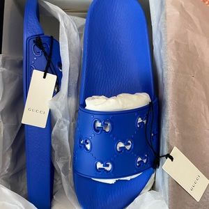 Gucci Rubber GG Pool Slides